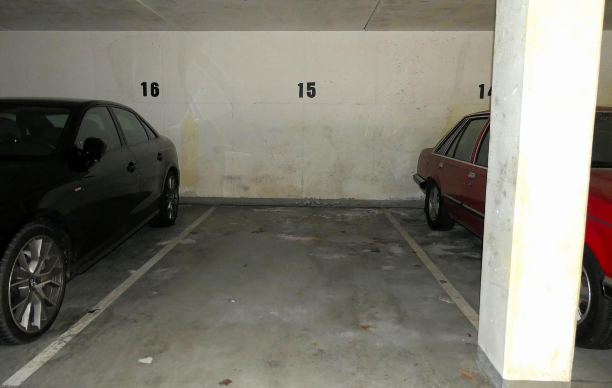 Osnabrück Schoelerberg Apartment Mit Tiefgaragenparkplatz Und Kingsize-Bett מראה חיצוני תמונה