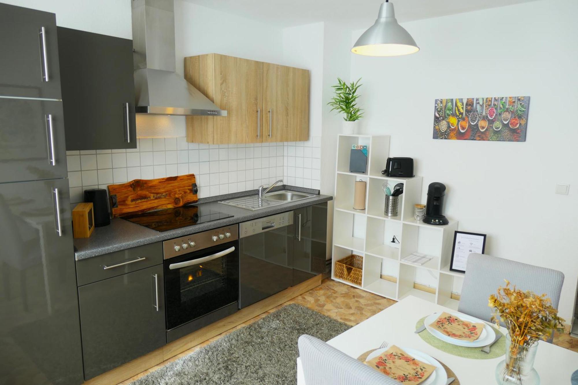 Osnabrück Schoelerberg Apartment Mit Tiefgaragenparkplatz Und Kingsize-Bett מראה חיצוני תמונה