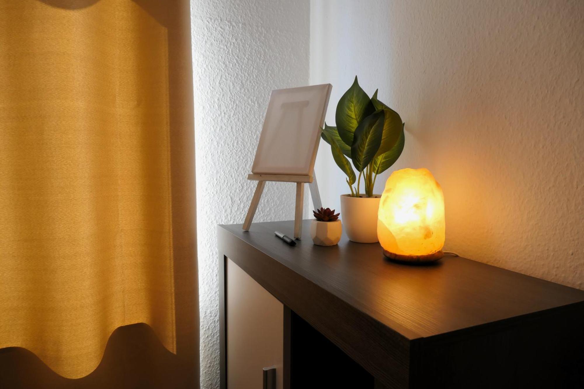 Osnabrück Schoelerberg Apartment Mit Tiefgaragenparkplatz Und Kingsize-Bett מראה חיצוני תמונה