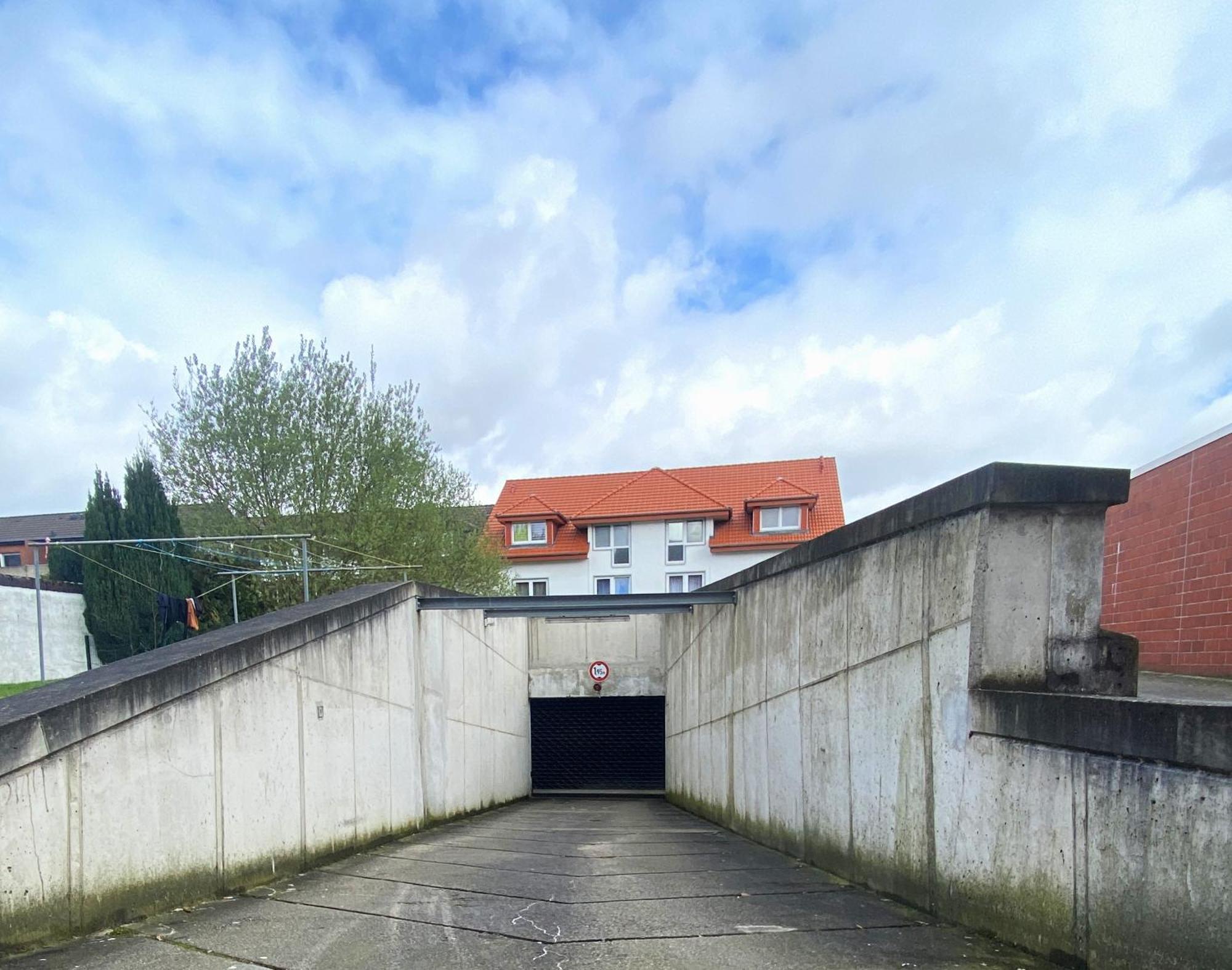 Osnabrück Schoelerberg Apartment Mit Tiefgaragenparkplatz Und Kingsize-Bett מראה חיצוני תמונה
